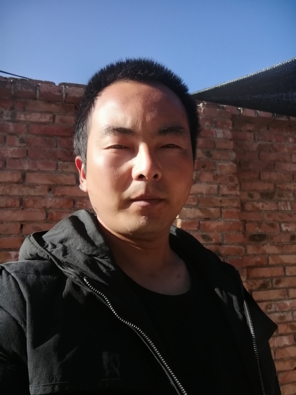流年寂寞了谁的容颜的第一张照片--西安残疾人相亲网