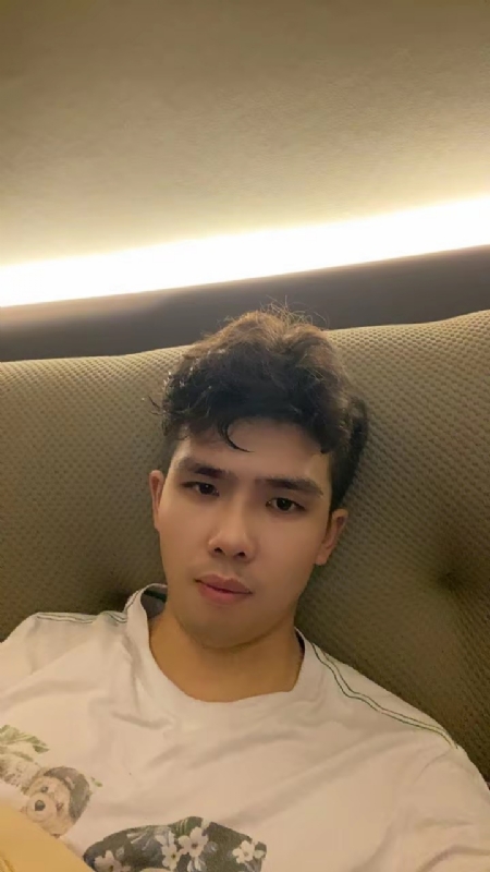 阿龙设计师的第一张照片--西安残疾人相亲网